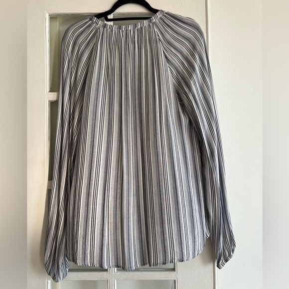 Olivaceous Blue and White Striped Top SIZE S - Picture 2 of 3